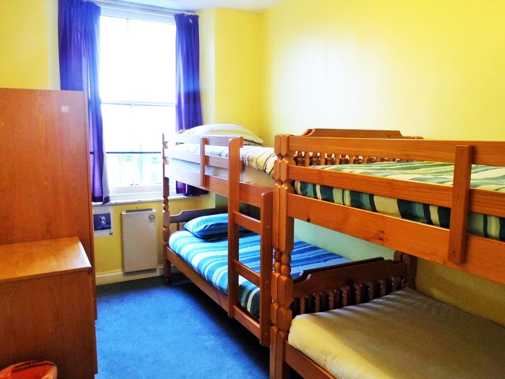 The Queens Hostel Bristol Exterior photo